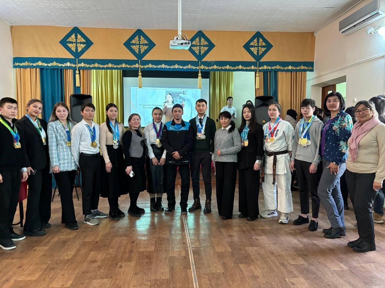 Паралимпиадашы Умиралиев Бауыржан Жасқайратұлымен кездесу өтті